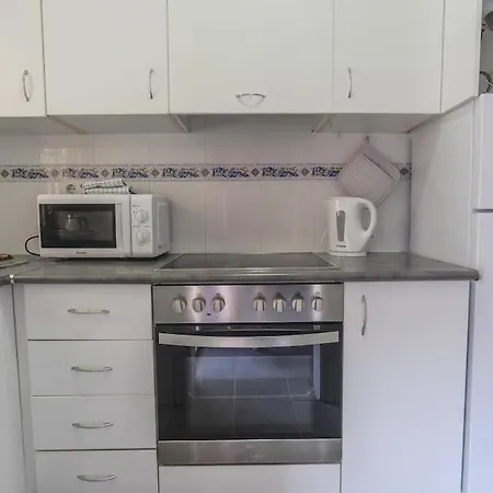 Spacious 1 Bedroom With Salt Views * Torrevieja